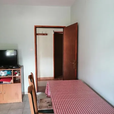 Apartman Zdenka Vir